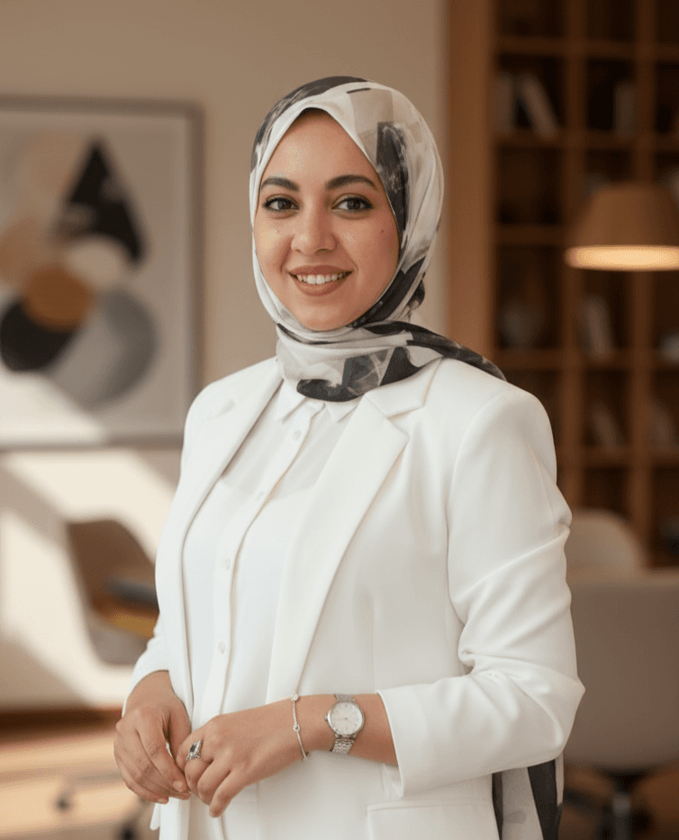 Portrait of Nariman El Sayed, Founder and Managing Director of Atraxx
